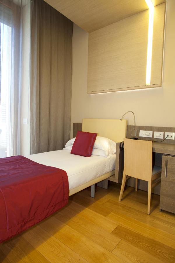 Single Room,1309434631:JPEG